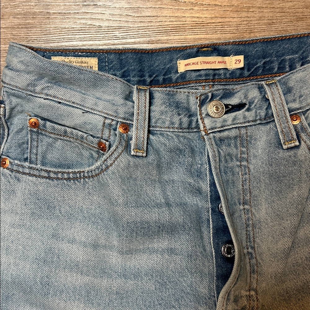 Levi's Ribcage Straight Ankle Jeans 29 High Rise Vintage Wash Denim - Picture 2 of 8
